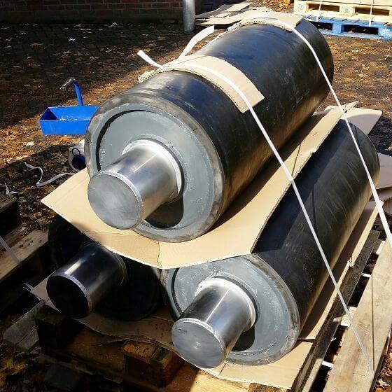 Stinger rolls: pipe support rollers Stinger rolls: pipe support rollers